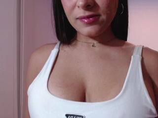 Kloe Nova webcam model stream image