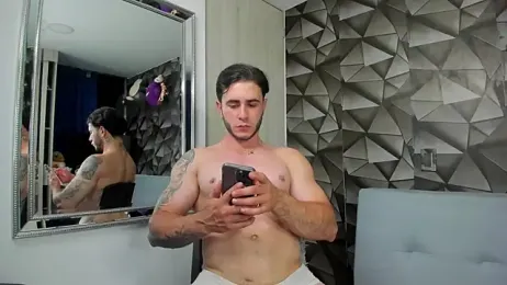 Latino_stud4u webcam stripchat model stream image