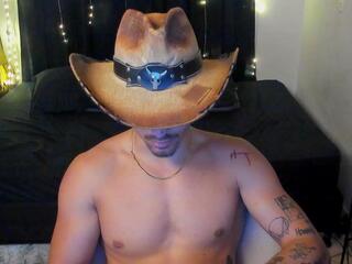 Zack Bonett webcam model stream image
