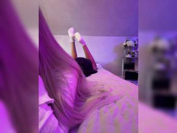paulIine webcam model stream image