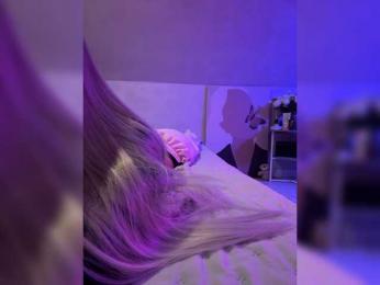 paulIine webcam model stream image