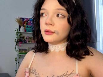 PhiaMoon webcam model stream image