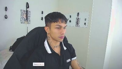 Leonard_Price webcam model stream image