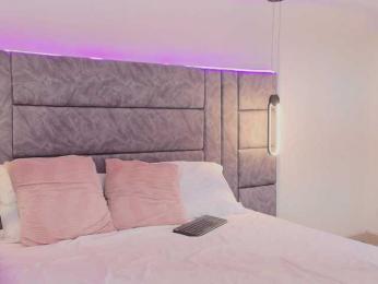 dakota_megan webcam bongacams model stream image