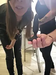 SarahSexyBiker webcam model stream image