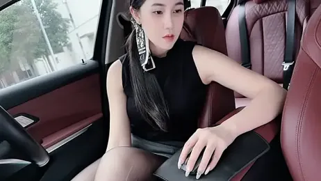 newwell webcam model stream image