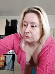 GeileEstelle webcam stripchat model stream image