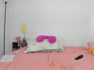 Zoe Gray webcam model stream image