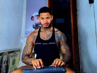 Jared Kushh webcam model stream image
