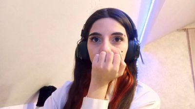 AwrinaSnow webcam model stream image