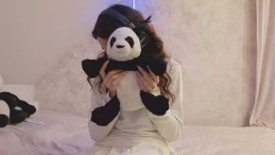 AwrinaSnow webcam model stream image