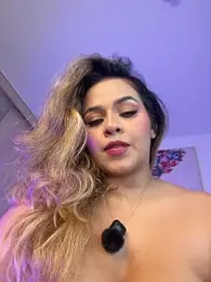 itsdanividarte webcam stripchat model stream image