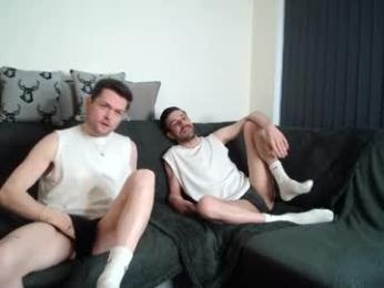 twotwinkhusbands webcam model stream image