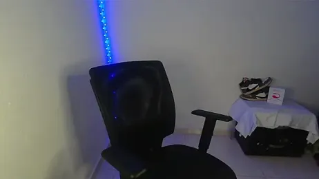 Gooss_cum webcam stripchat model stream image