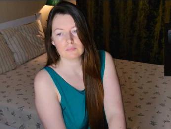 Kiraland webcam model stream image