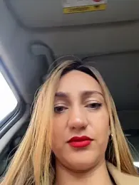 Ninabigtitied webcam stripchat model stream image