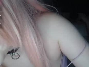 scallymilana webcam model stream image