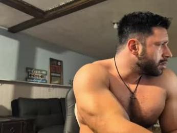 pizza_biceps webcam chaturbate model stream image