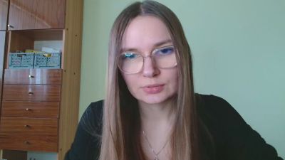 EllyHEARTx webcam model stream image