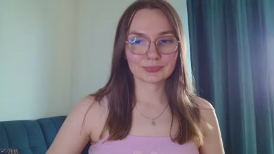 EllyHEARTx webcam model stream image