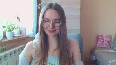 EllyHEARTx webcam model stream image