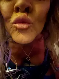 annika_lately webcam model stream image