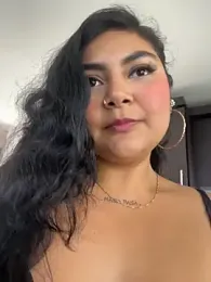 ItsEla webcam model stream image