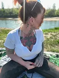 krysstal003 webcam model stream image