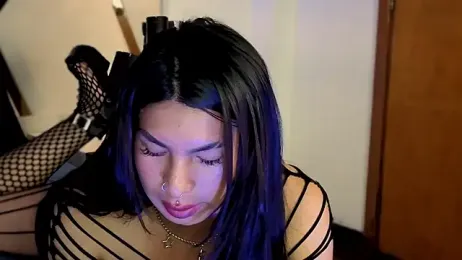 MeelFox webcam model stream image