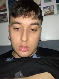 imjustaboyy1 webcam model stream image