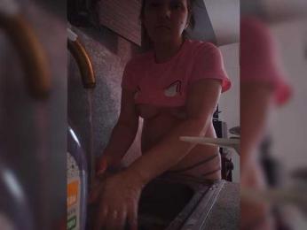 SonyaManya webcam model stream image