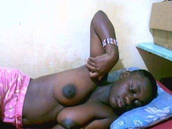 Mariah-Lovely webcam model stream image