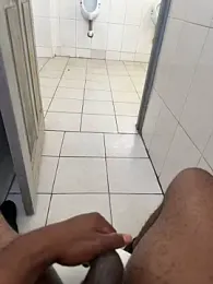 Black-mamba-madingo webcam stripchat model stream image