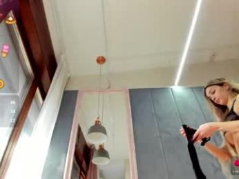 sassyt33n webcam model stream image