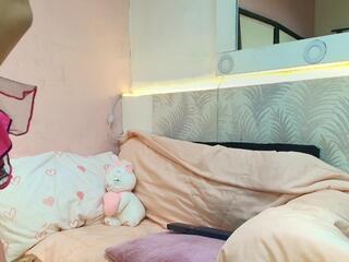 Amanda Rossi webcam model stream image