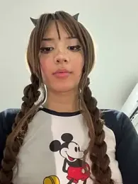 Nunibuu webcam stripchat model stream image