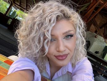 EmmaAmstrong webcam livejasmin model stream image