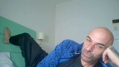 ilciuciu20 webcam cam4 model stream image