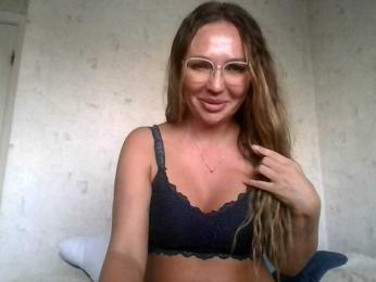 CuteAngelina webcam model stream image