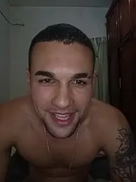 Ryamx webcam model stream image