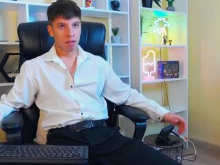 Thomas Doss webcam model stream image