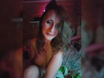 Lizzzo webcam model stream image