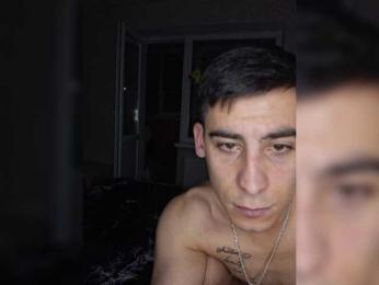 IraCox webcam bongacams model stream image
