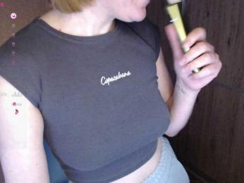 Julia99 webcam bongacams model stream image