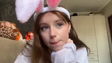 Mollybeans webcam model stream image