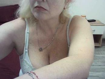 Multiply-orgazm webcam model stream image
