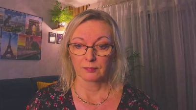 VanessaLUX webcam cam4 model stream image