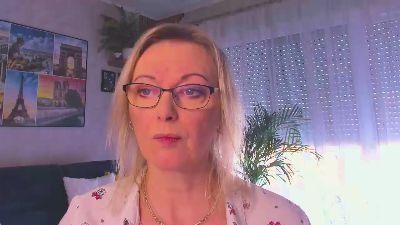 VanessaLUX webcam model stream image