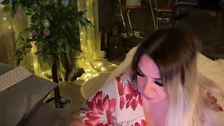 Monageil webcam model stream image