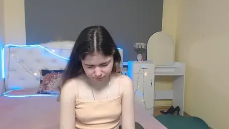 TinaRedly webcam model stream image